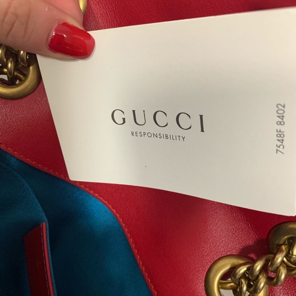 Gucci Red Velvent Mini Marmont - Picture 8 of 8